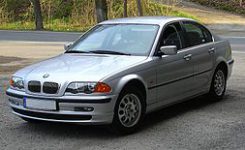 BMW320i　